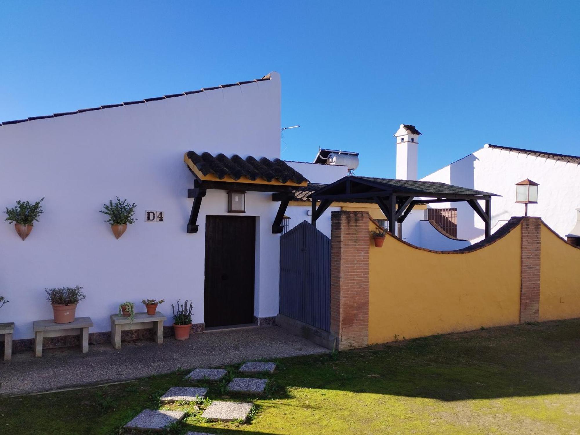 Hacienda Los Majadales โกนิล เด ลาฟรอนเตรา ภายนอก รูปภาพ