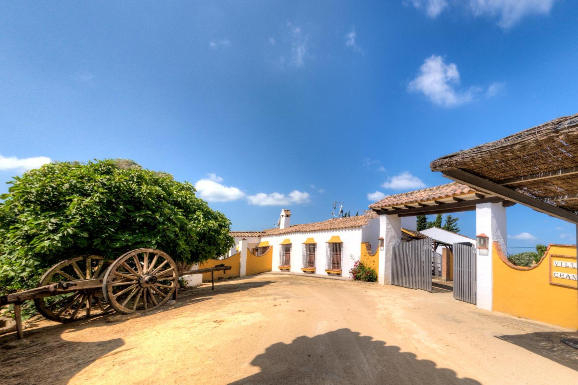 Hacienda Los Majadales โกนิล เด ลาฟรอนเตรา ภายนอก รูปภาพ