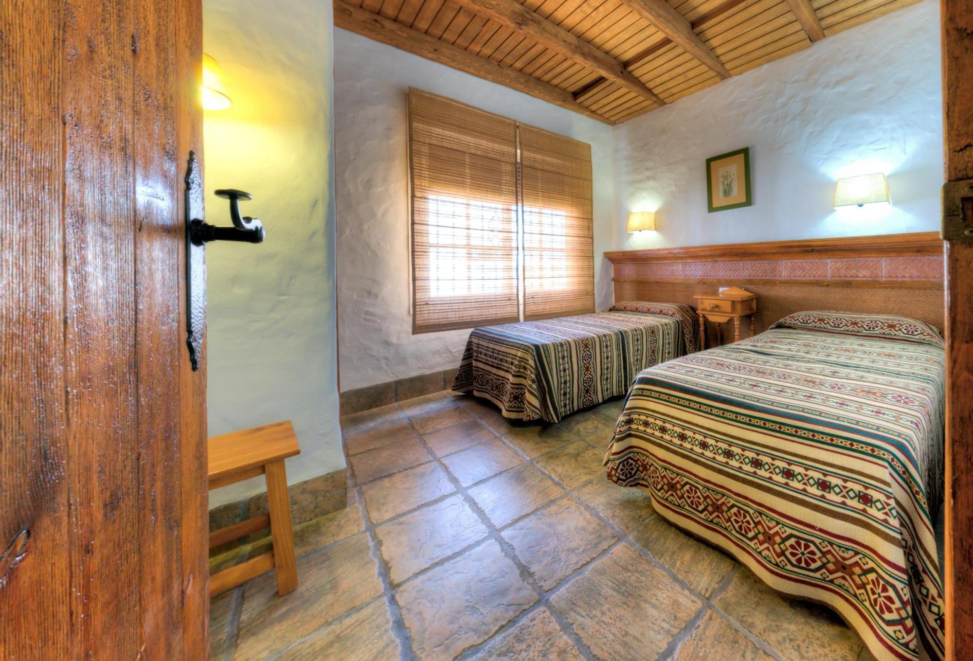Hacienda Los Majadales โกนิล เด ลาฟรอนเตรา ภายนอก รูปภาพ